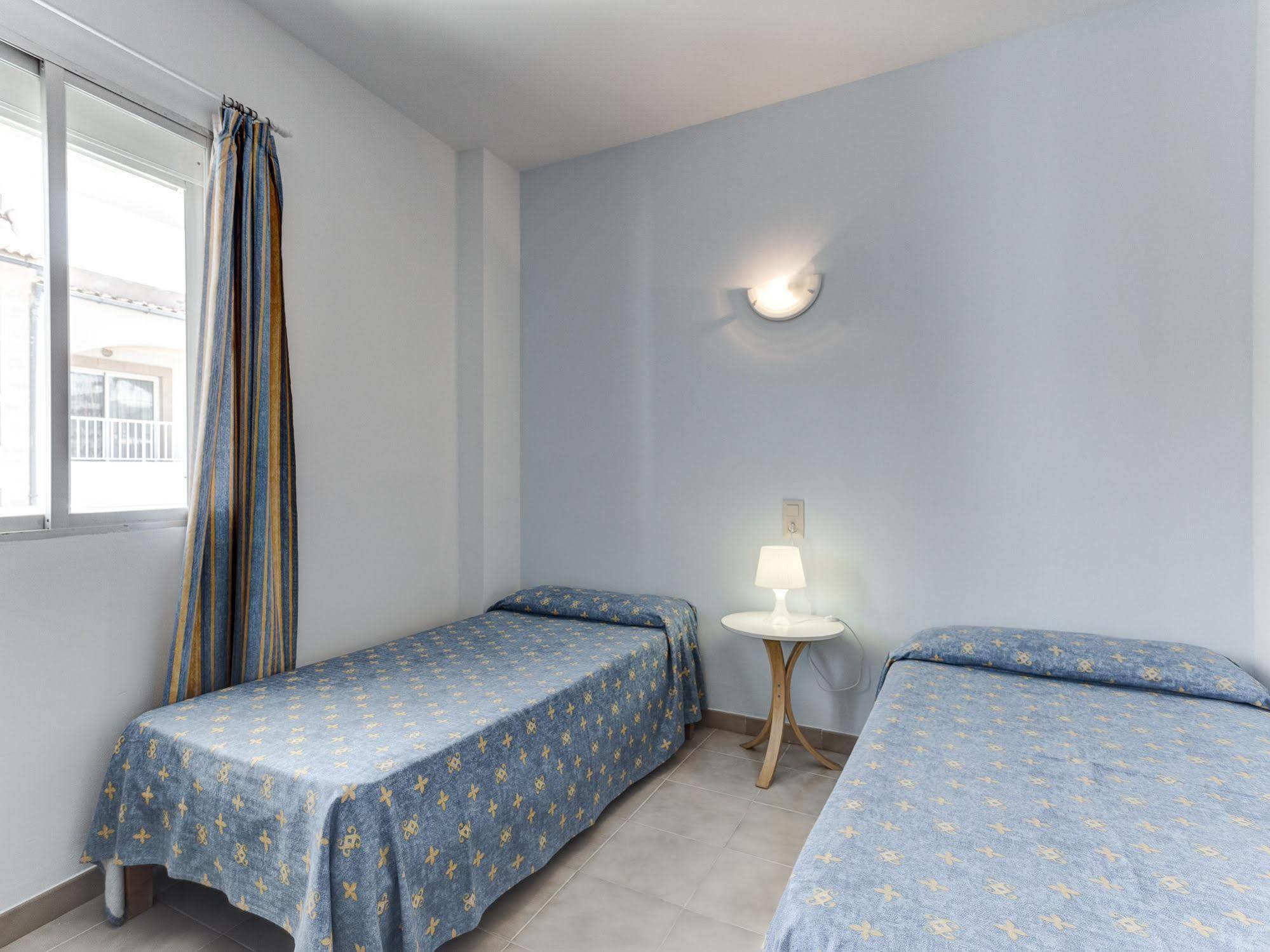 Apartamentos Lago Colonia de Sant Jordi Eksteriør billede