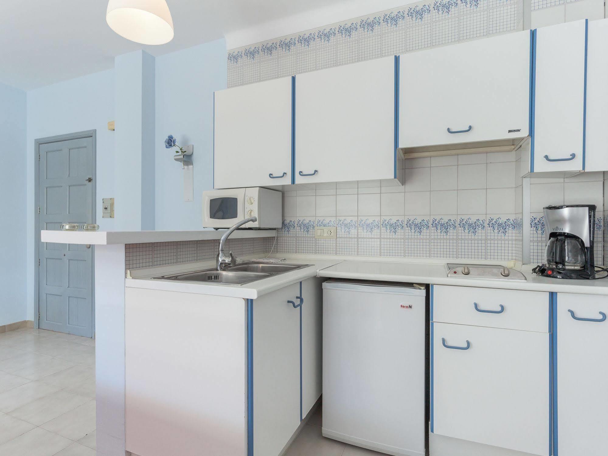 Apartamentos Lago Colonia de Sant Jordi Eksteriør billede